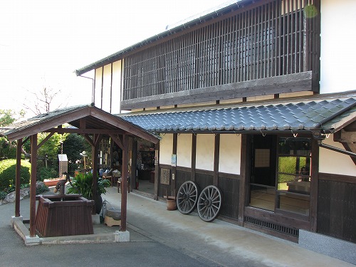 旧山下住宅1
