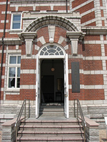 国際友好記念図書館24