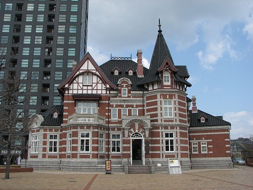 国際友好記念図書館13