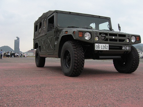 軽装甲機動車5