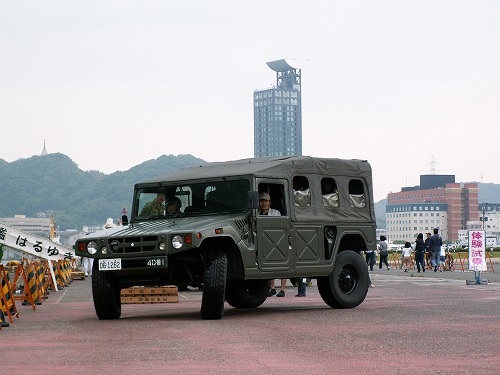 軽装甲機動車21