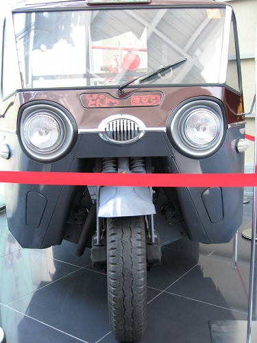 オート三輪車15