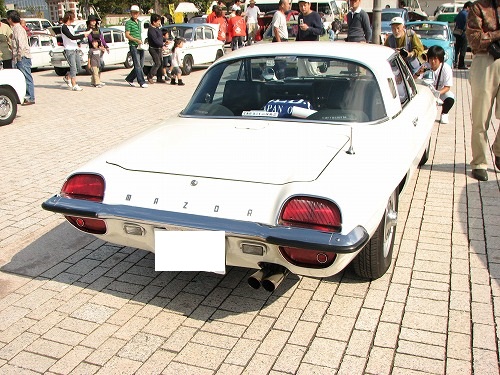 マツダ3