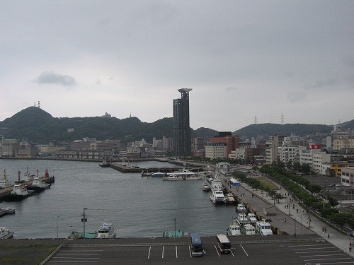 海辺の道4