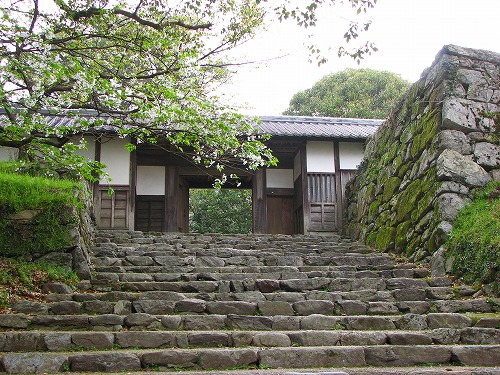 長屋門1