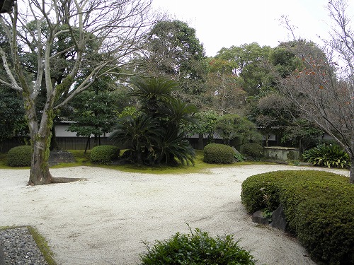 旧細川刑部邸庭1