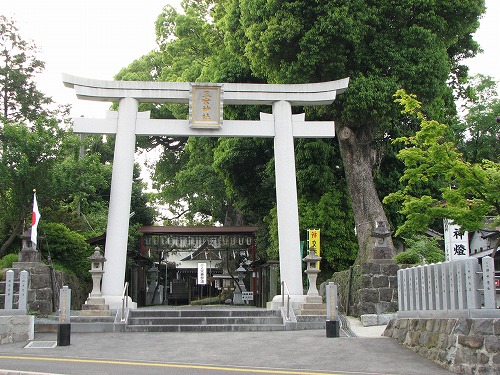 三宮神社1
