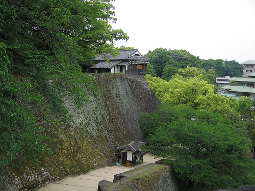 須戸口門3