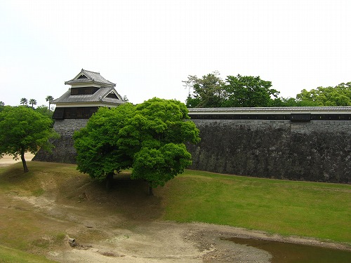お堀3