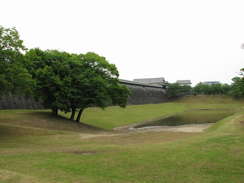 お堀7