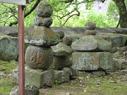 石塔5