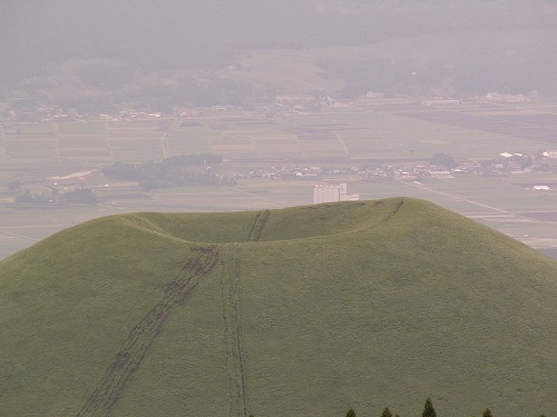 米塚16