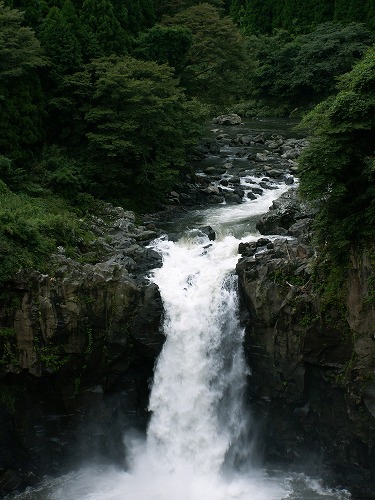 鮎返りの滝13