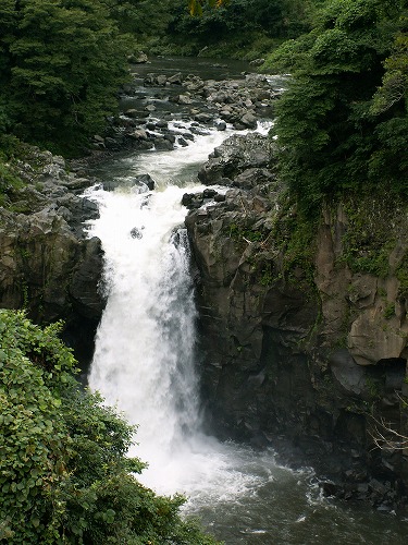 鮎返りの滝14