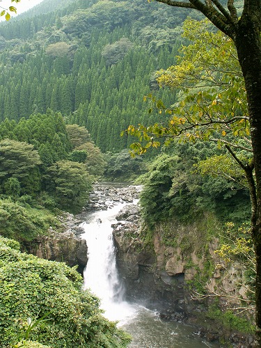 鮎返りの滝18