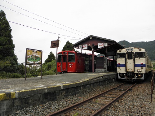 立野駅2