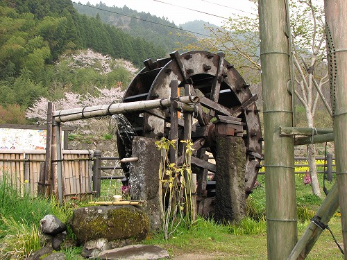 手野名水水車4