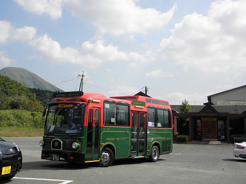 長陽駅6