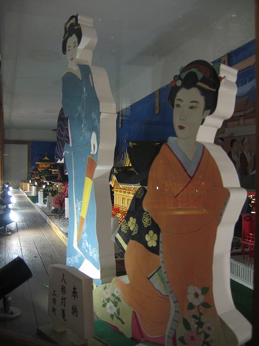 灯籠殿18