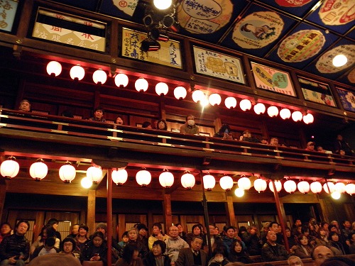 八千代座4