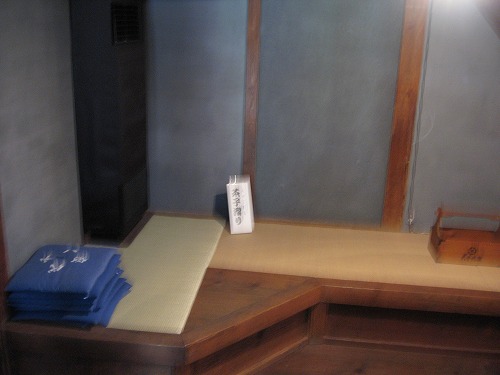 八千代座18