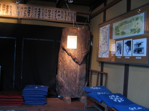 八千代座11
