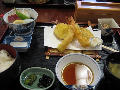 味一番館1