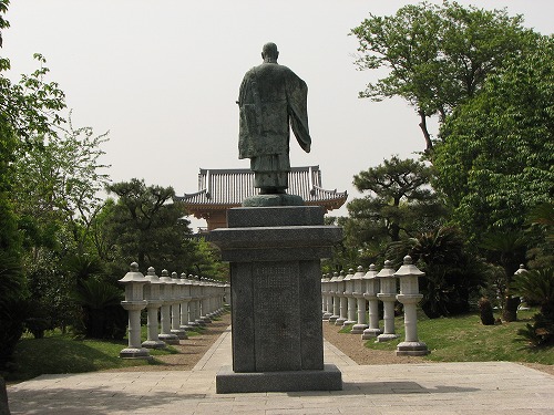 誕生寺8