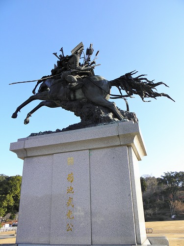 菊池武光公像10