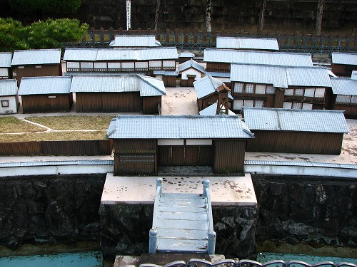 ミニ出島2