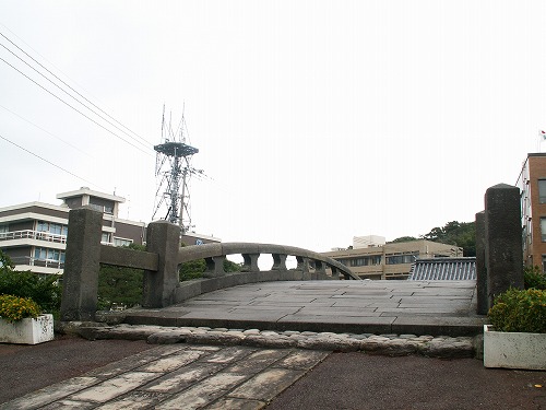 幸橋8