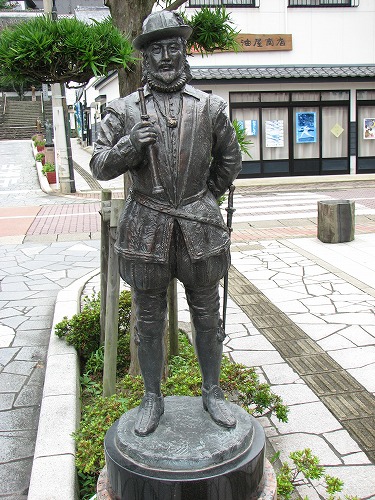 銅像3