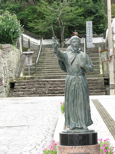 銅像2