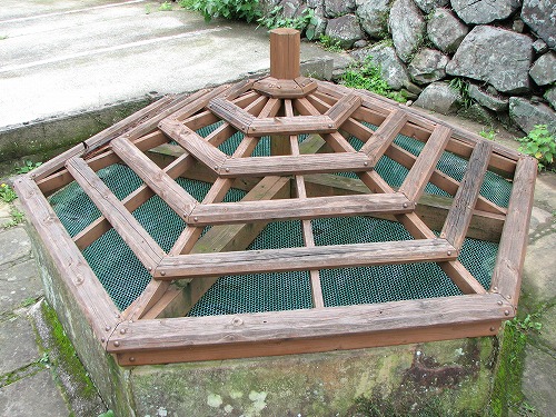 六角井戸3