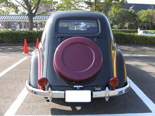 車4