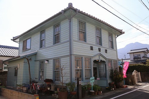 青い理髪館4