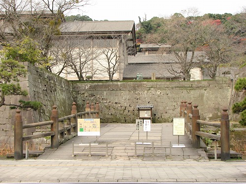 鶴丸城址18