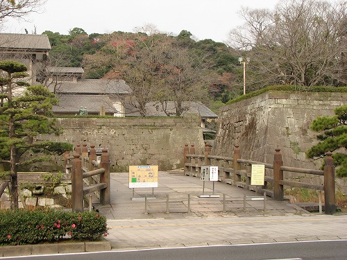 鶴丸城址5