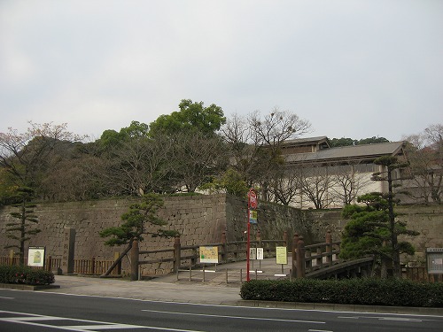 鶴丸城址1