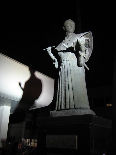 小松帯刀像3