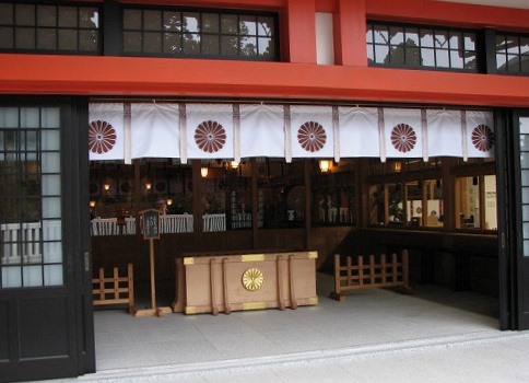 神楽殿3