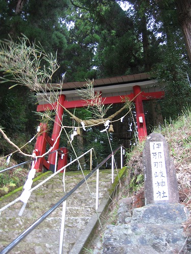 伊邪那岐神社1