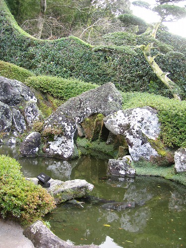森重堅庭園30