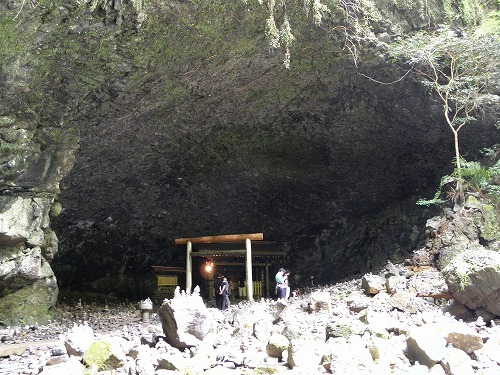 天安河原10