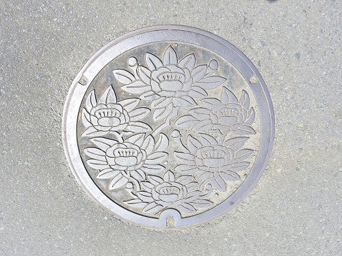 大分市のマンホールの蓋3