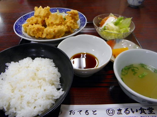 まるい食堂4