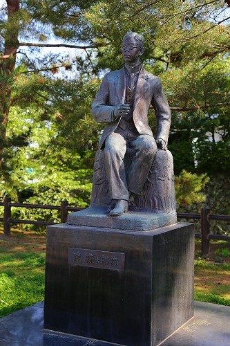 瀧廉太郎像6
