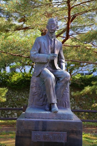 瀧廉太郎像7