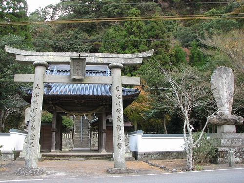 六所神社1