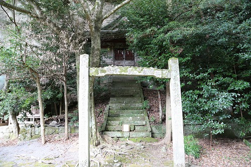 六所神社